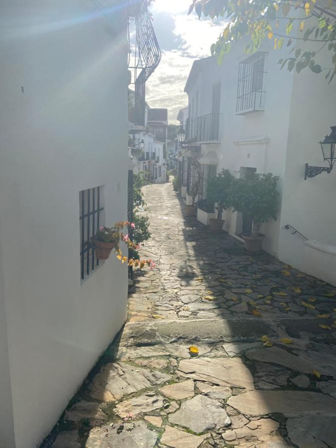 Pueblo Andaluz Marbella Club Btq Apt Lejlighed Eksteriør billede